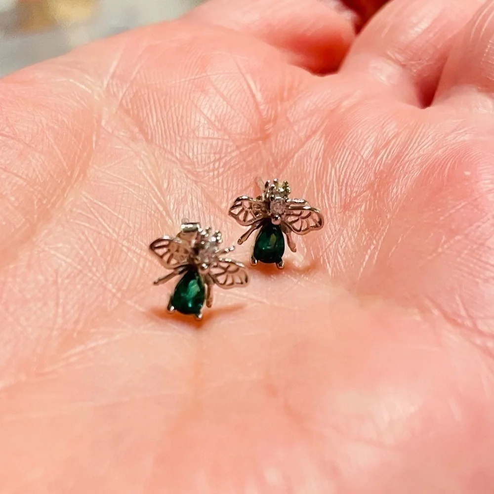 🌟HP X 3🌟 GREEN BUMBLEBEE Cubic Zirconia S925 Sterling Silver Studded Earrings
